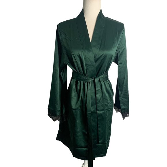 Fredericks of Hollywood Other - Fredericks of Hollywood Erina Satin Robe S Forest Green Lace Back Tie Belt NEW